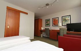 Hotel Reinhardts